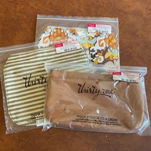 Studio Thirty-one Clutch Body in caramel pebble charm w/2 flaps